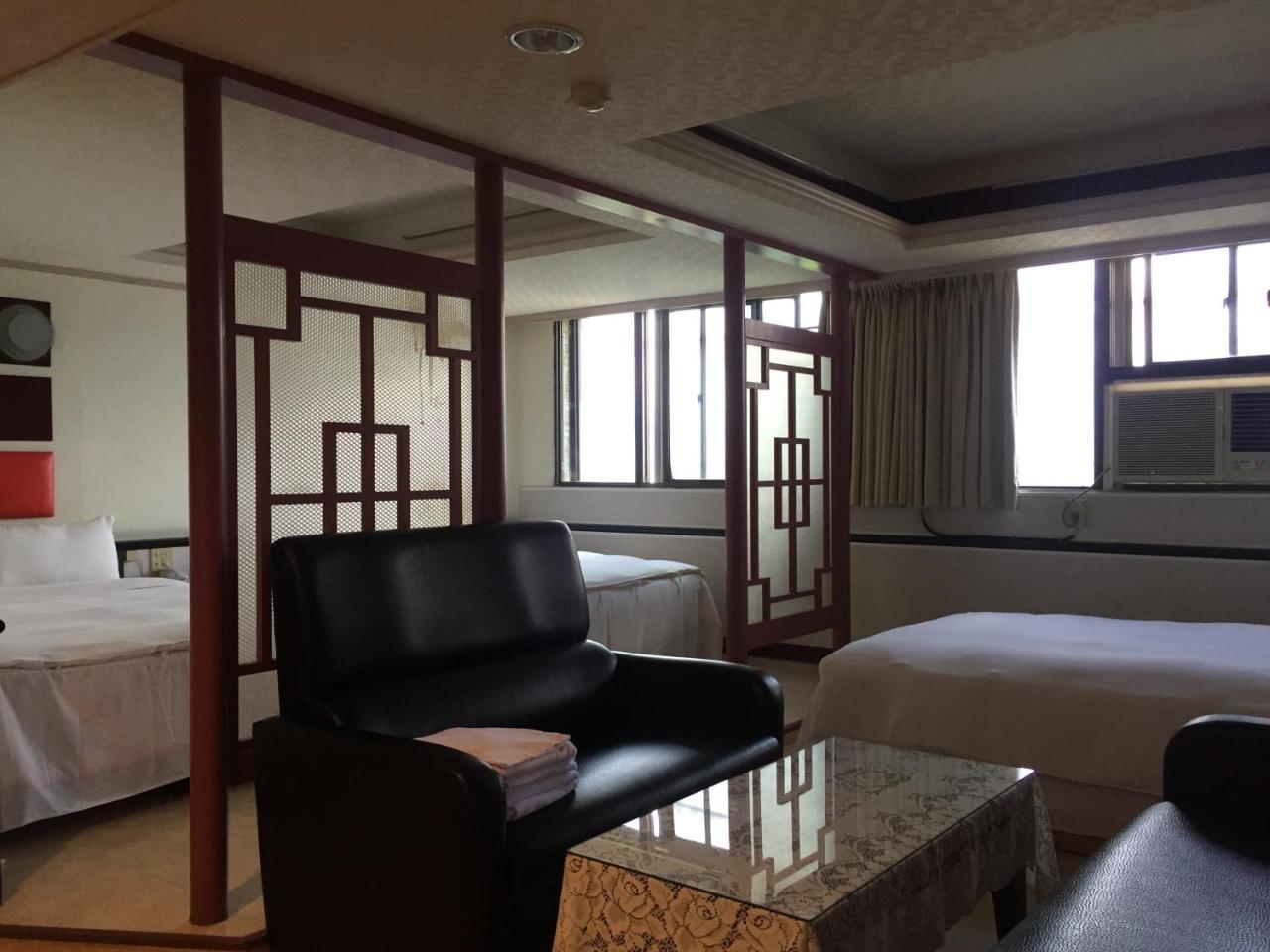 King Lo Tung Hotel Luodong Exterior photo