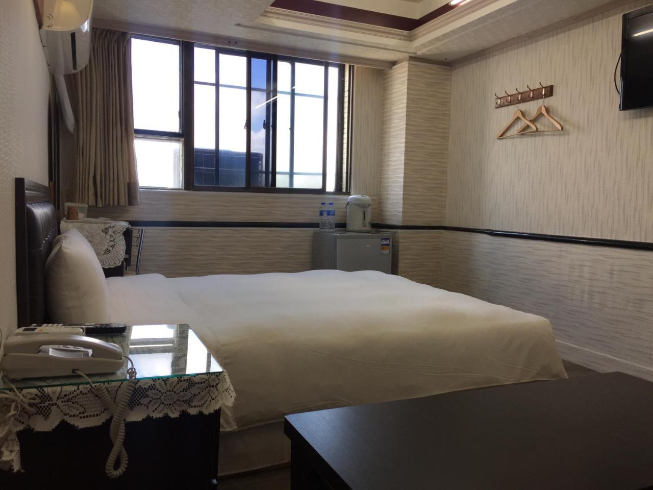 King Lo Tung Hotel Luodong Exterior photo