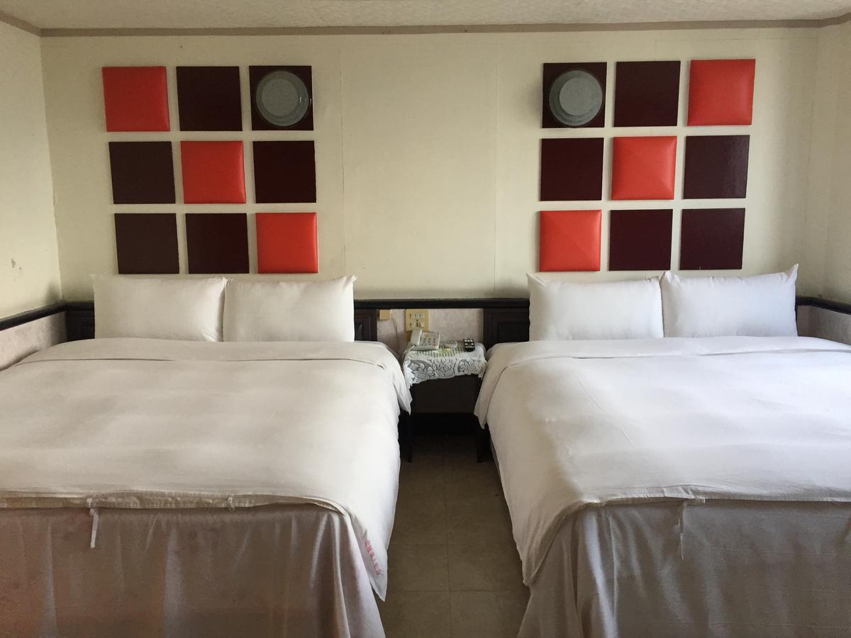 King Lo Tung Hotel Luodong Exterior photo